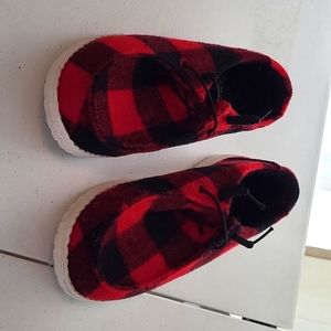 NWT True Craft Women's Shoes Size 7.5